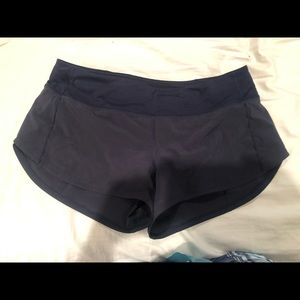 Lululemon Speed Up Low-Rise Short 2.5” Dark Blue